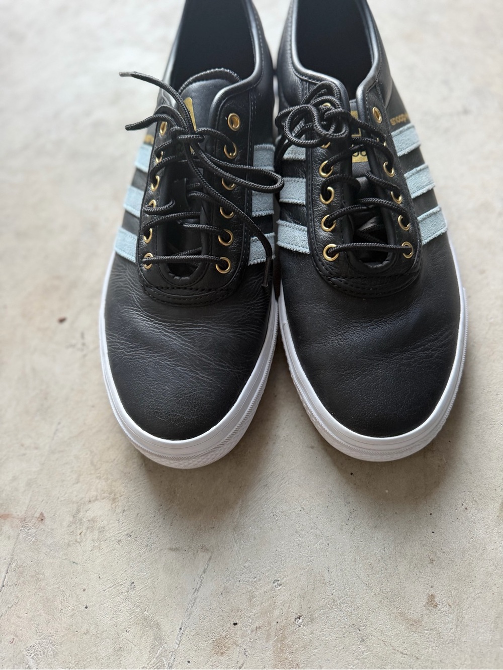 adidas snoop Black leather and Light Blue Low-Top Sneakers - Picture 2 of 10